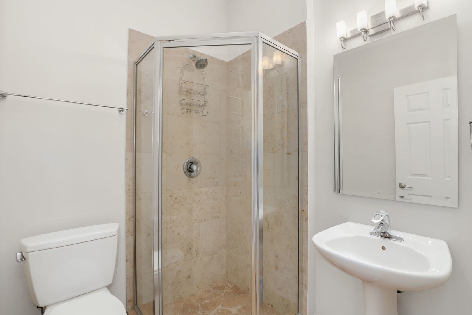 2023 N Mozart Street Unit: 2