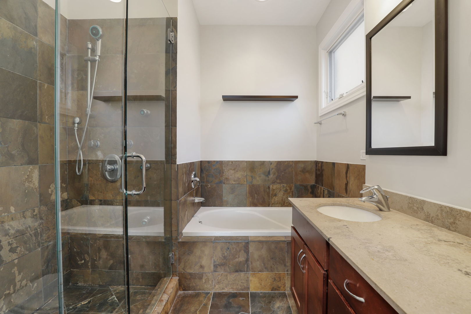 2023 N Mozart Street Unit: 2