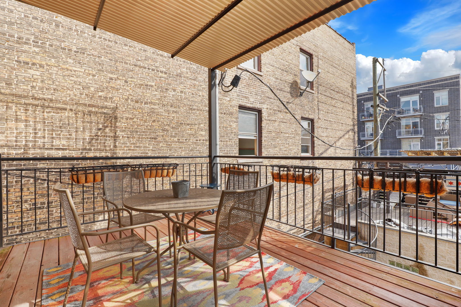 2023 N Mozart Street Unit: 2
