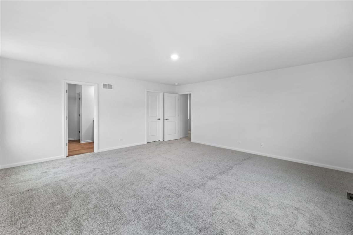 120 SWEETFLAG Circle