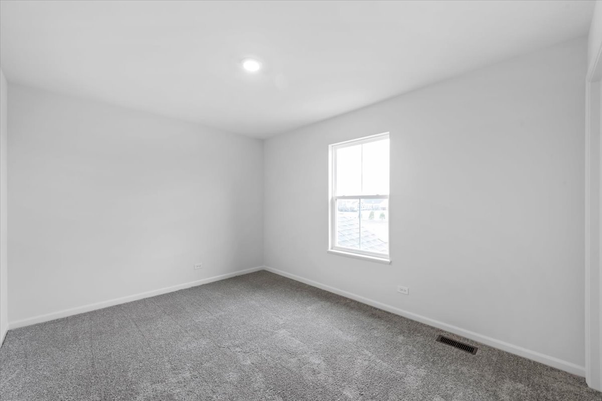 120 SWEETFLAG Circle