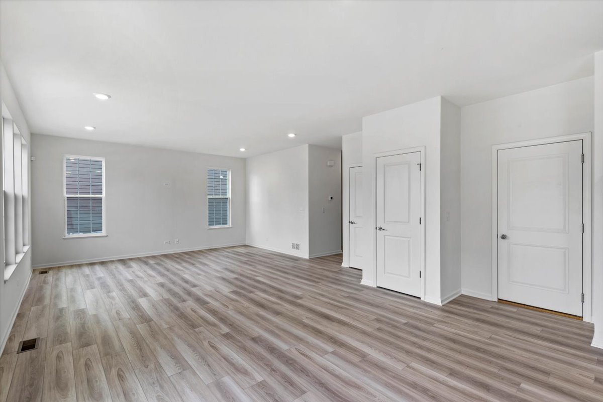 117 SWEETFLAG Circle