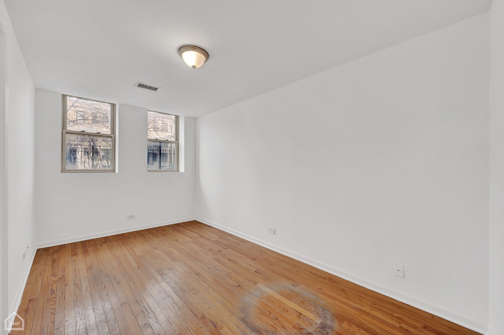 2155 N Spaulding Avenue Unit: 1