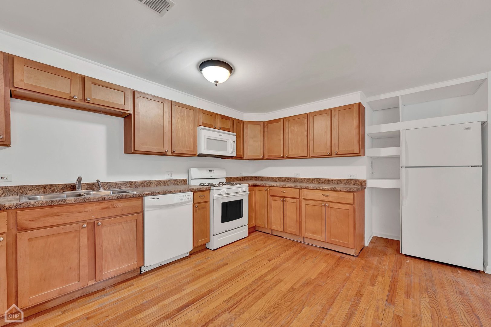 2155 N Spaulding Avenue Unit: 1