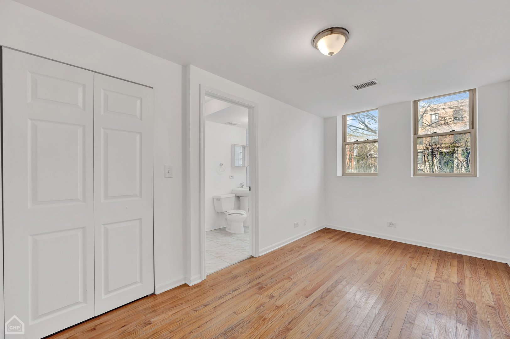 2155 N Spaulding Avenue Unit: 1