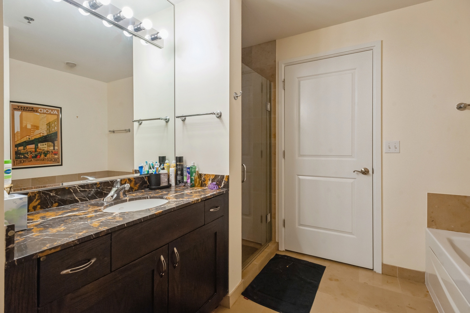 160 E Illinois Street Unit: 2403