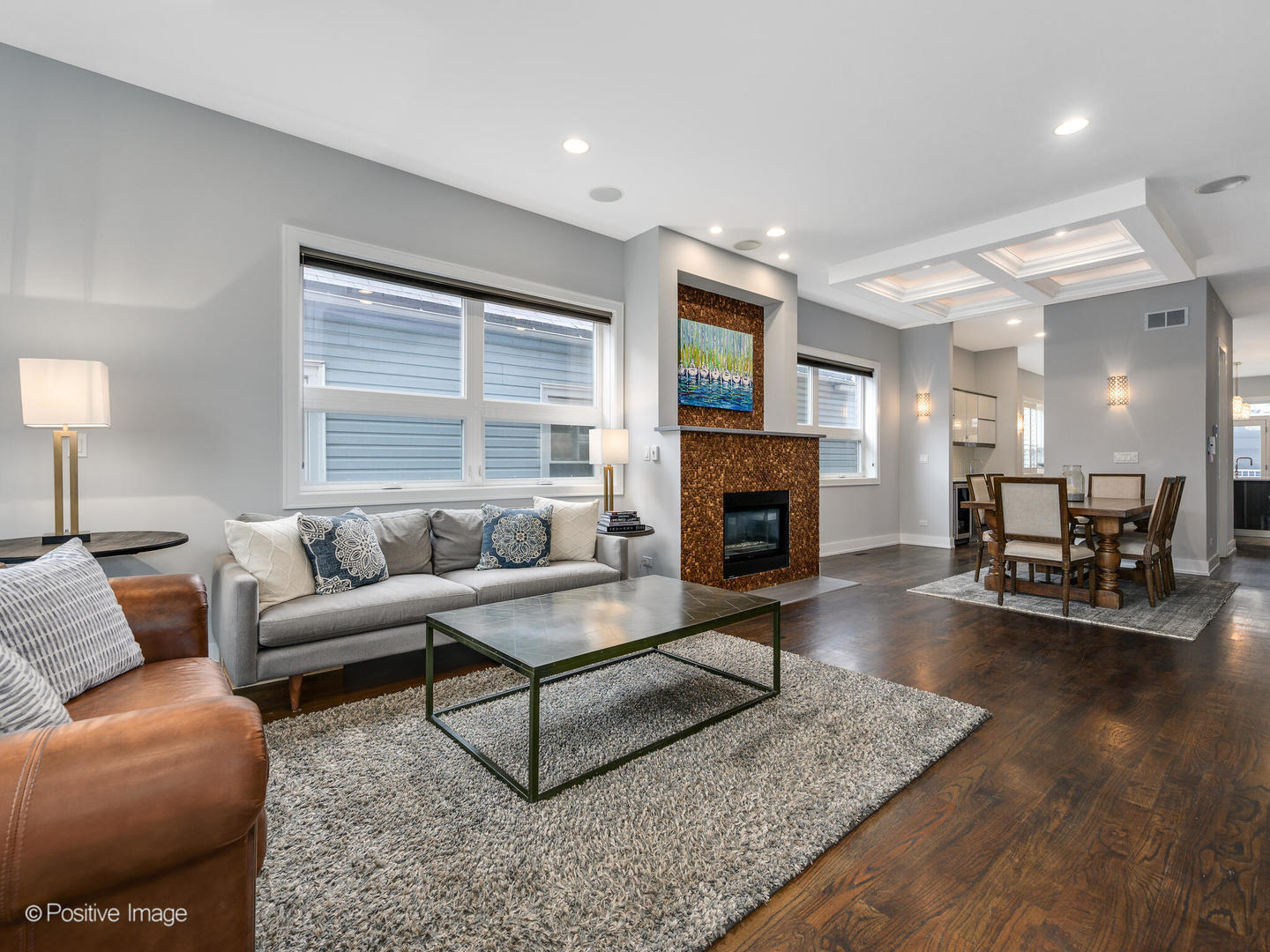 2542 W Cortland Street