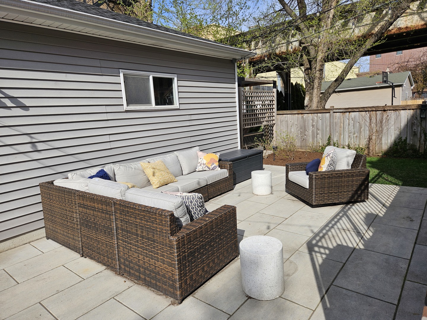 1822 W Warner Avenue