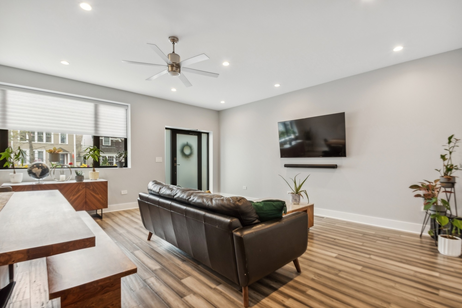 1822 W Warner Avenue