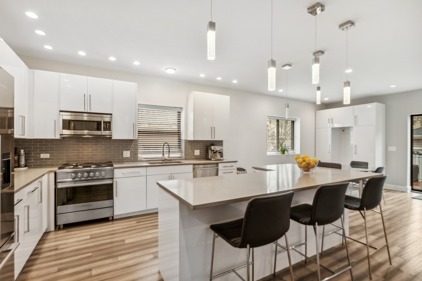 1822 W Warner Avenue