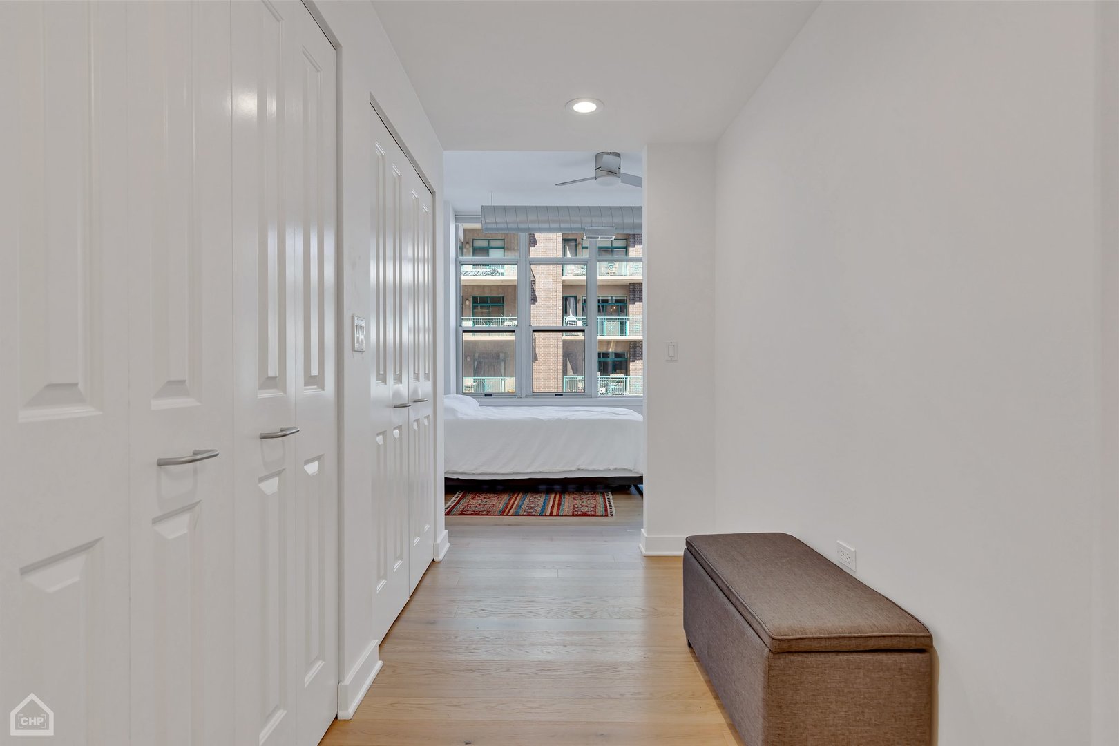 901 W MADISON Street Unit: 417