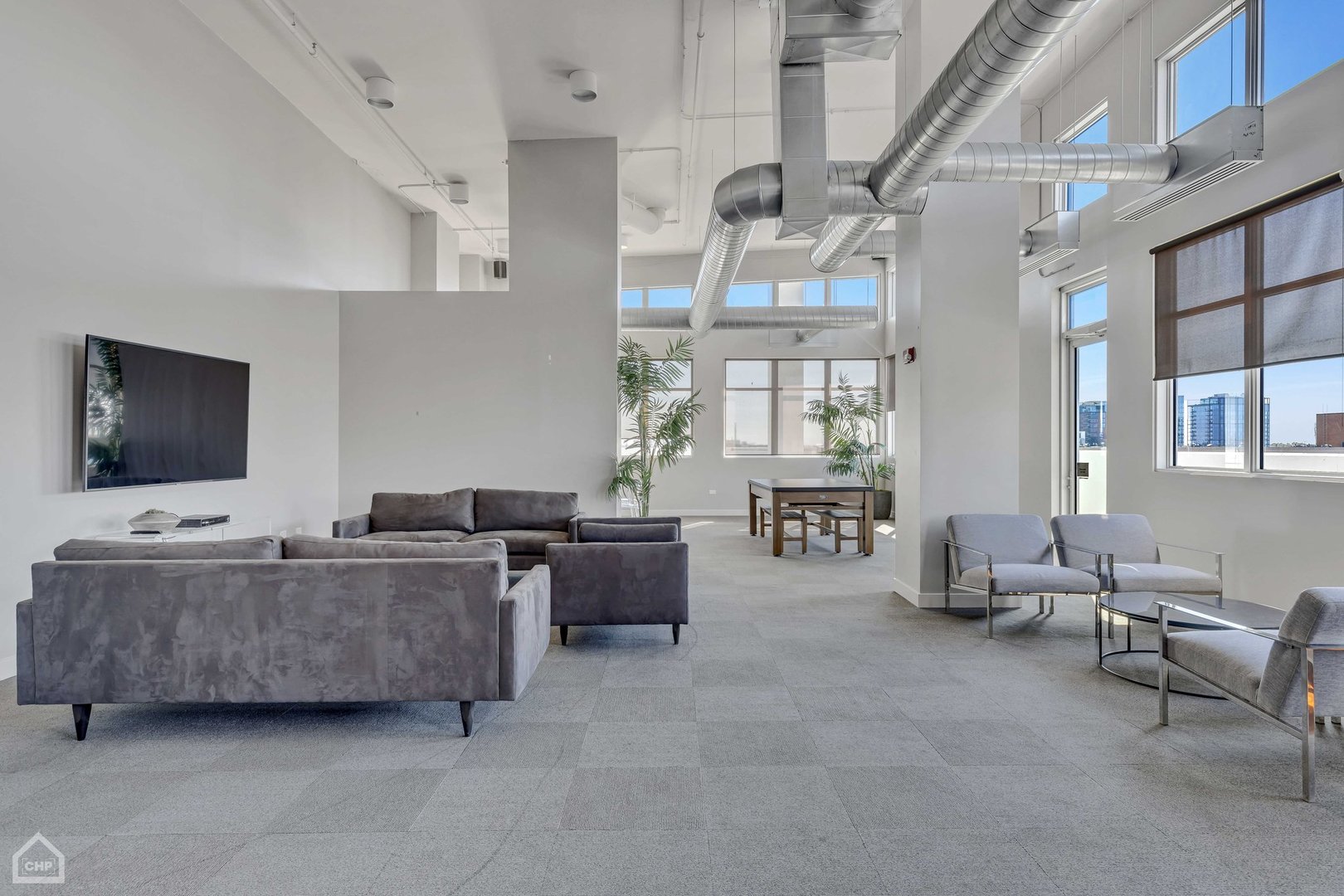 901 W MADISON Street Unit: 417