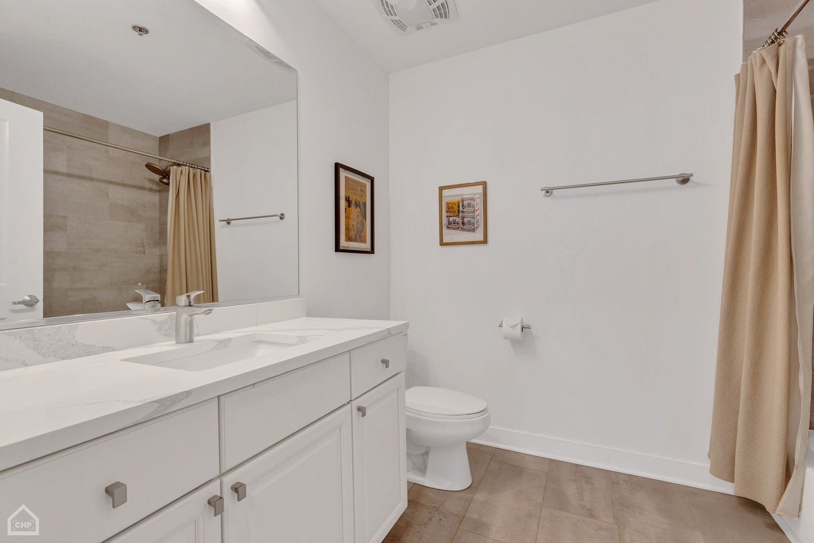 901 W MADISON Street Unit: 417