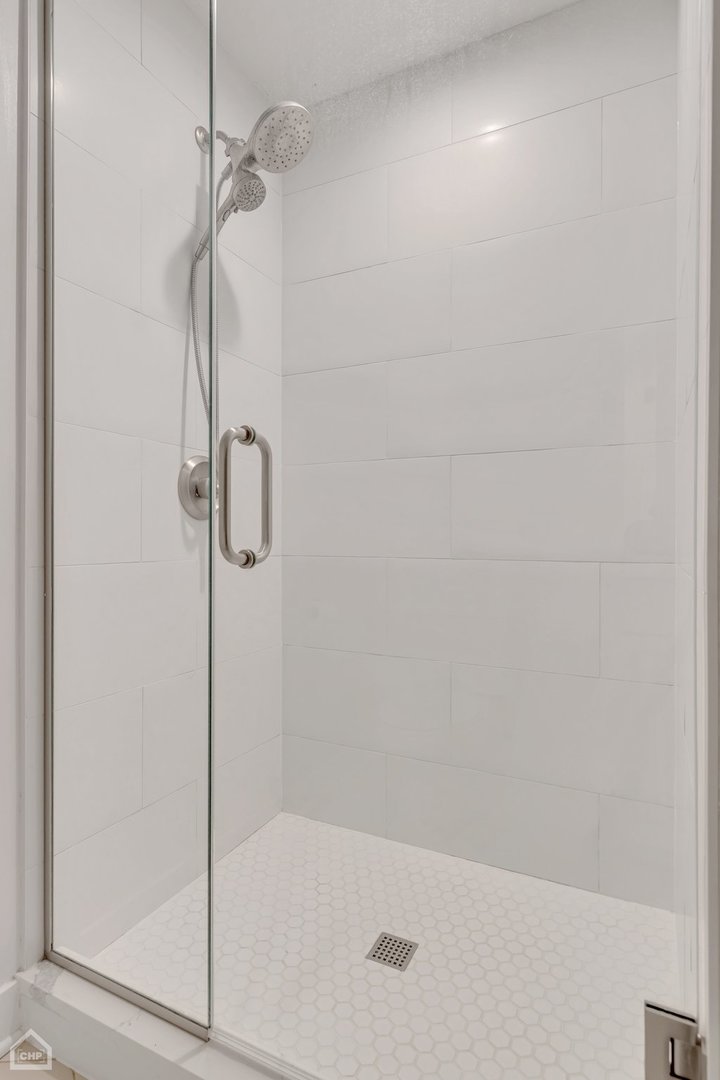 901 W MADISON Street Unit: 417