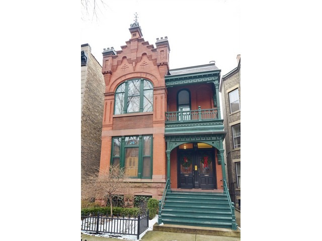 2242 N FREMONT Street Unit: 2