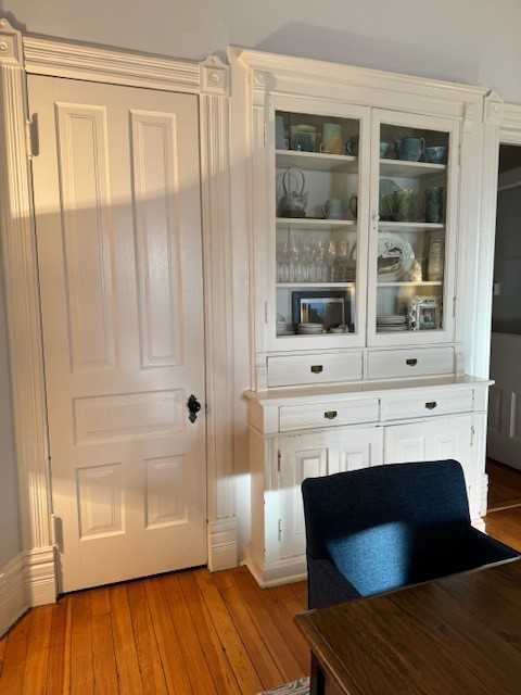 2242 N FREMONT Street Unit: 2