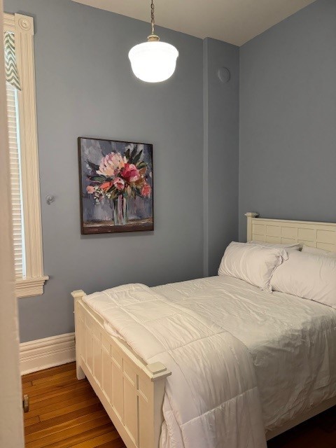 2242 N FREMONT Street Unit: 2