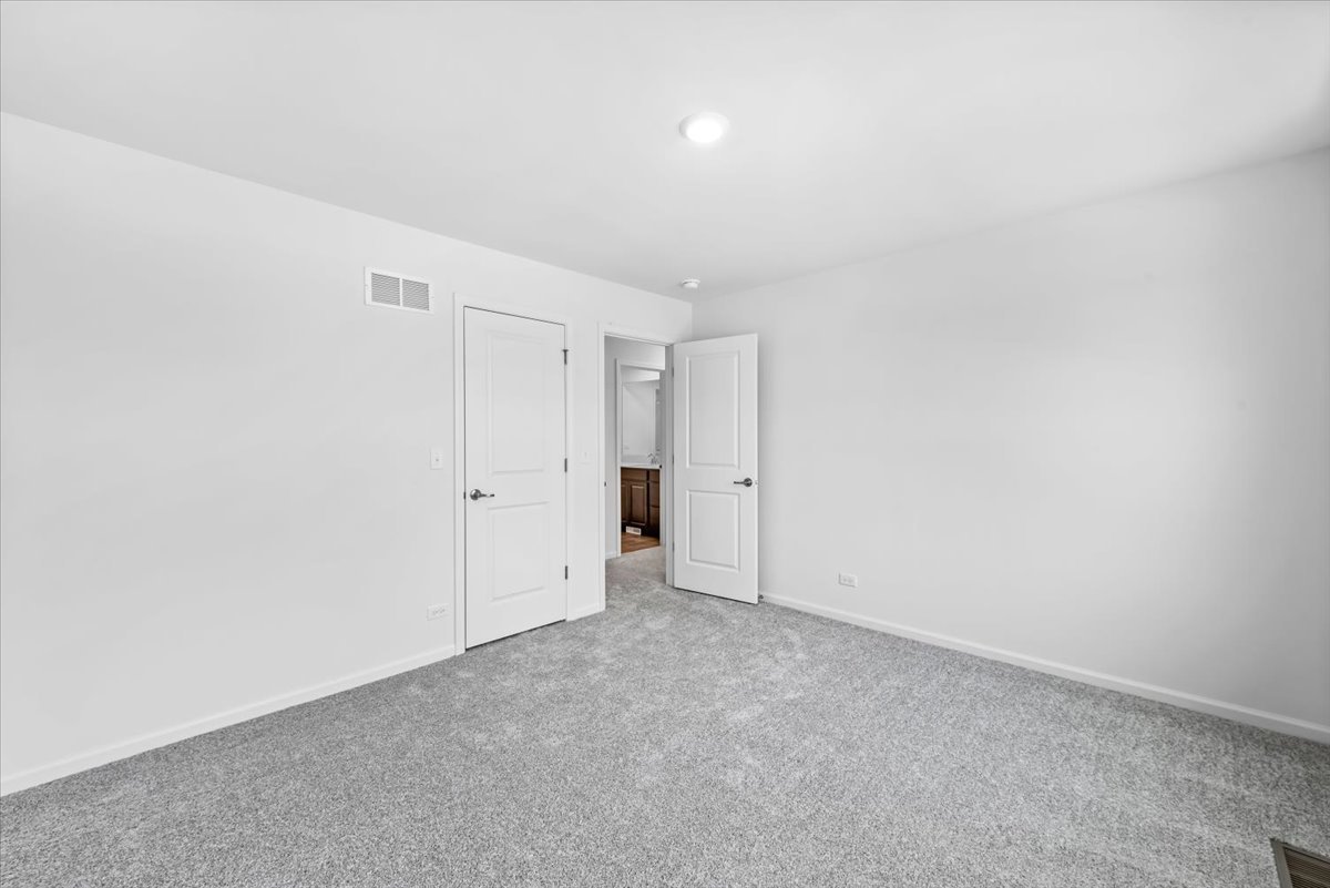 109 SWEETFLAG Circle