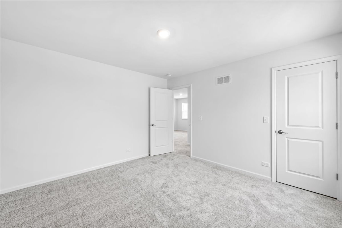 109 SWEETFLAG Circle