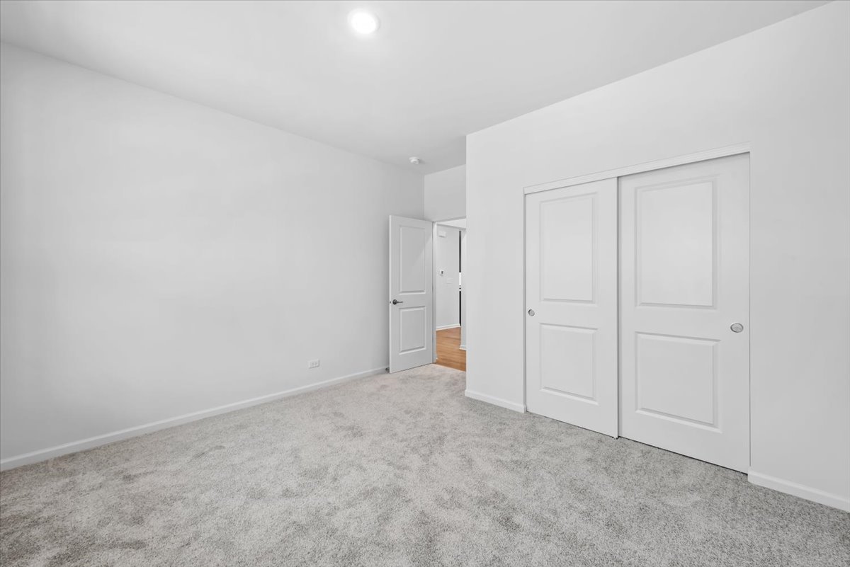 109 SWEETFLAG Circle