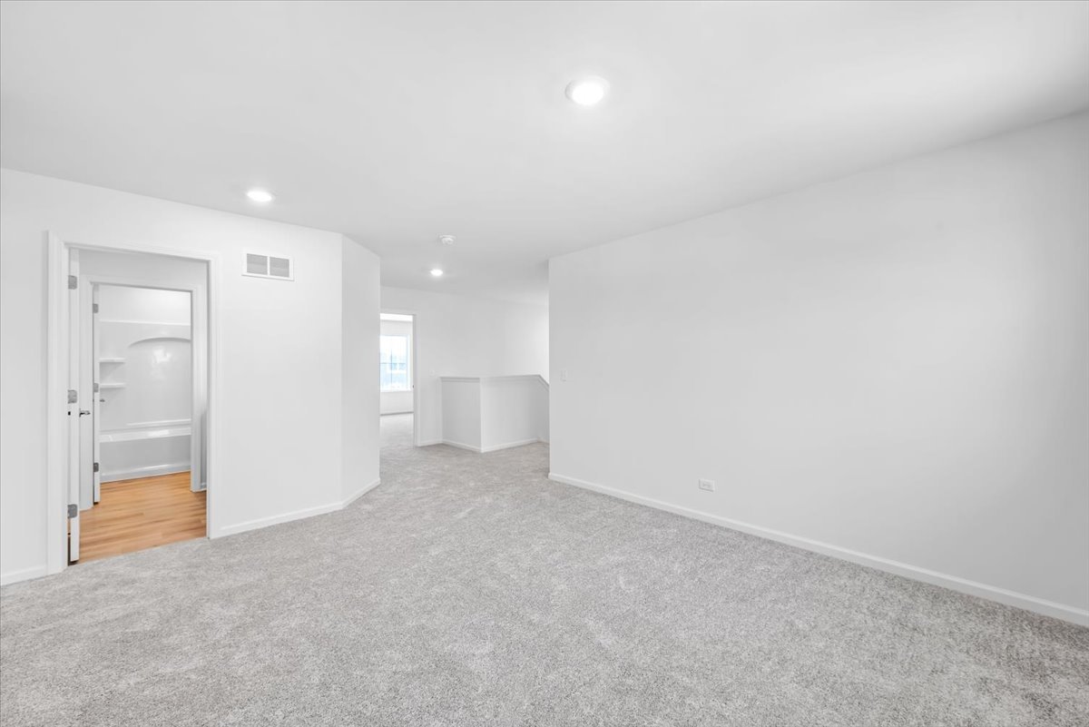 109 SWEETFLAG Circle