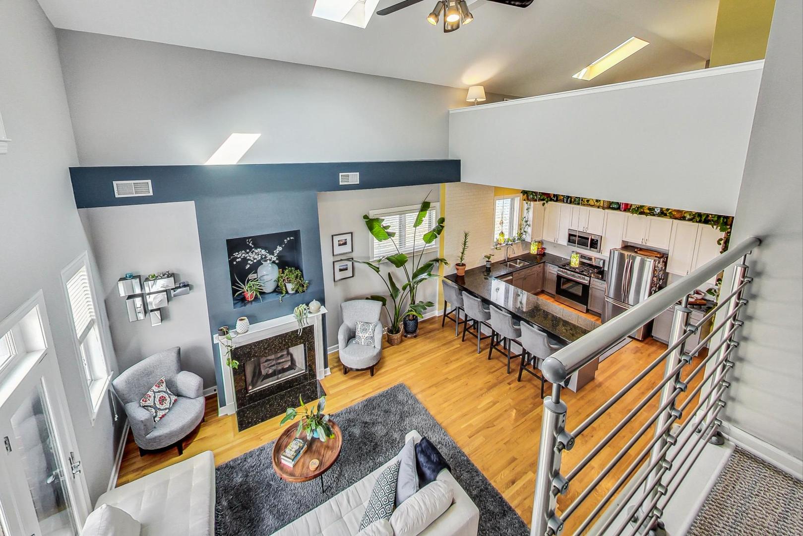 1803 N Kedzie Avenue Unit: 3