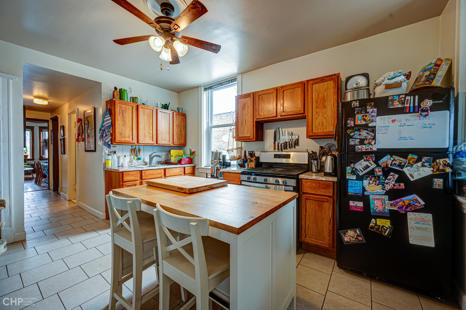 2847 W Shakespeare Avenue