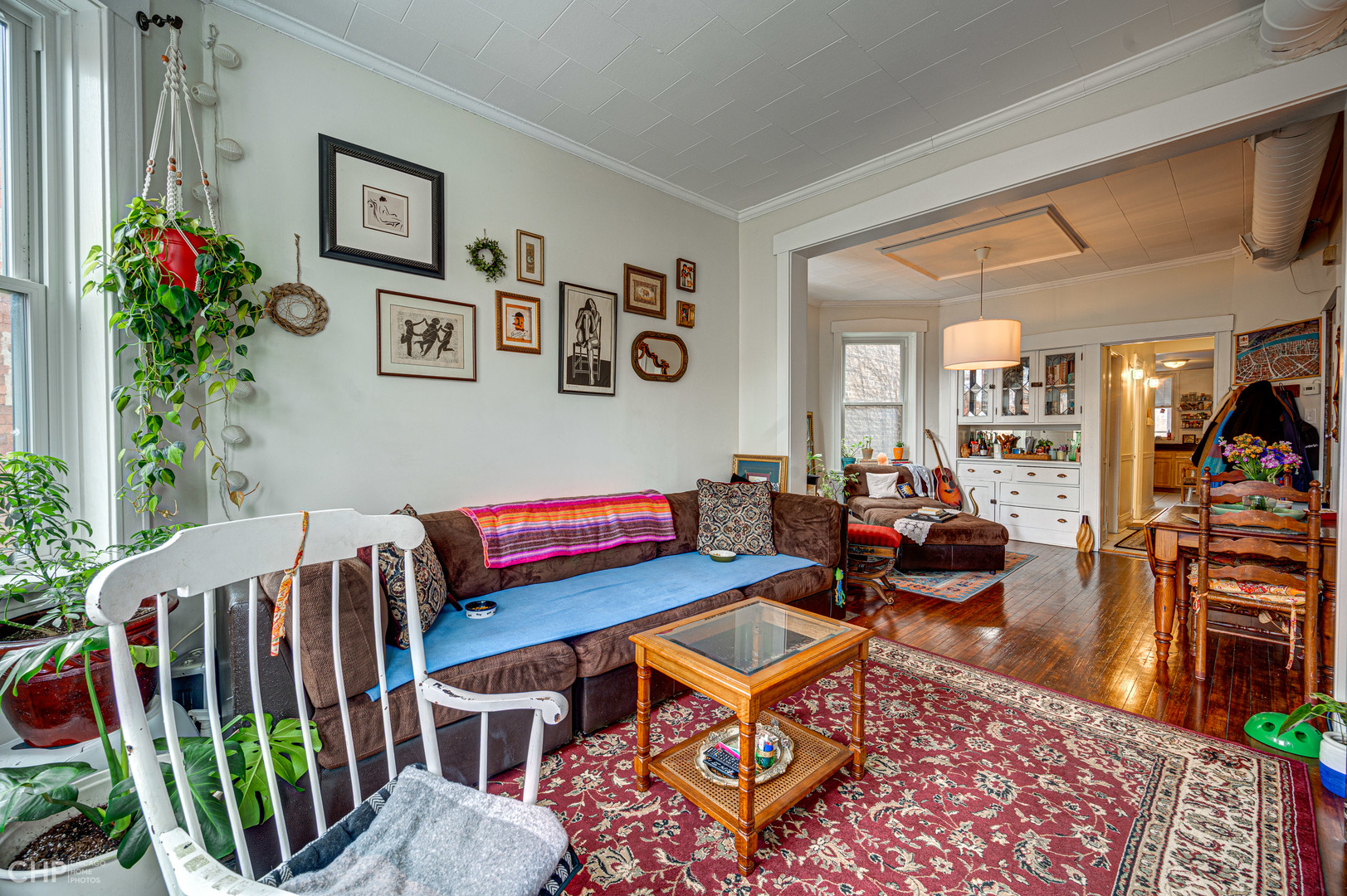 2847 W Shakespeare Avenue