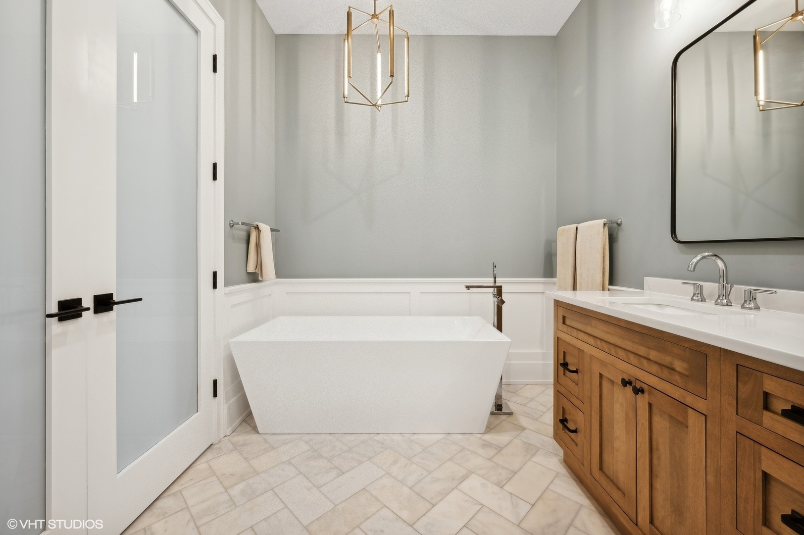 1943 N Honore Street