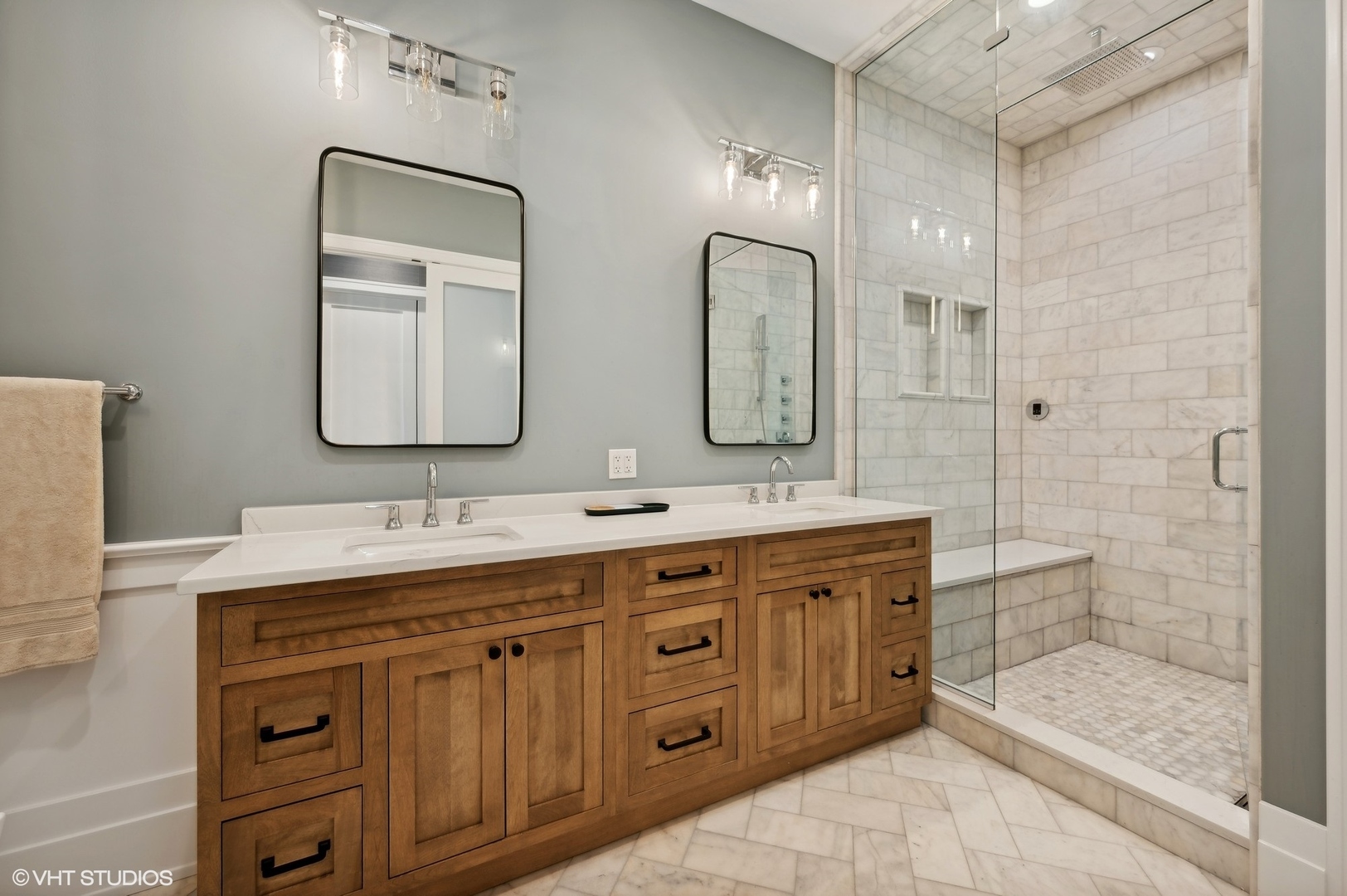 1943 N Honore Street