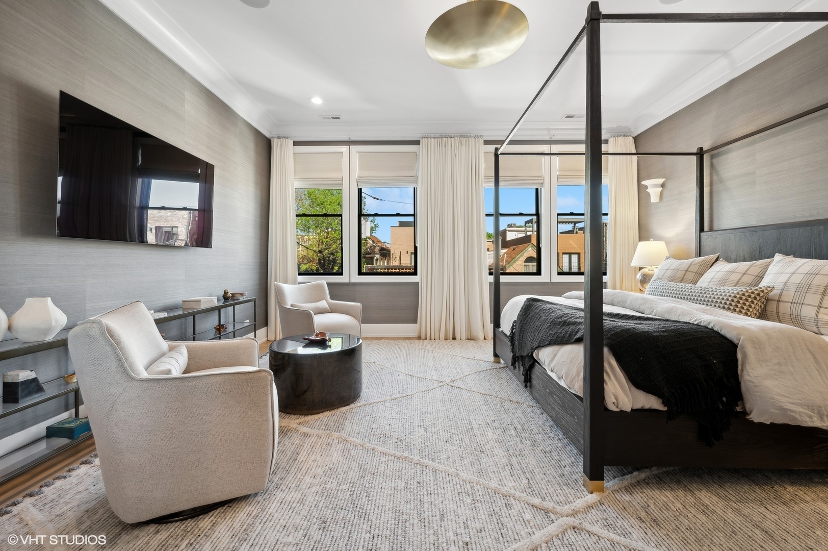 1943 N Honore Street