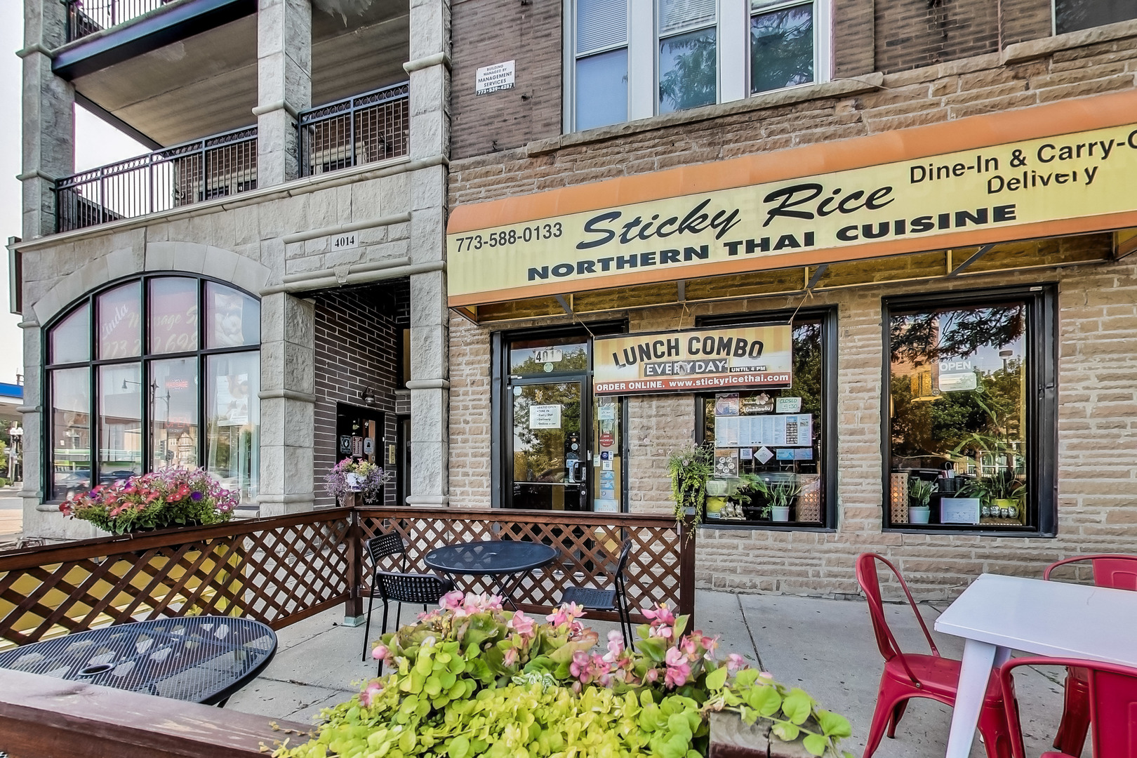 4014 N Western Avenue Unit: 3B