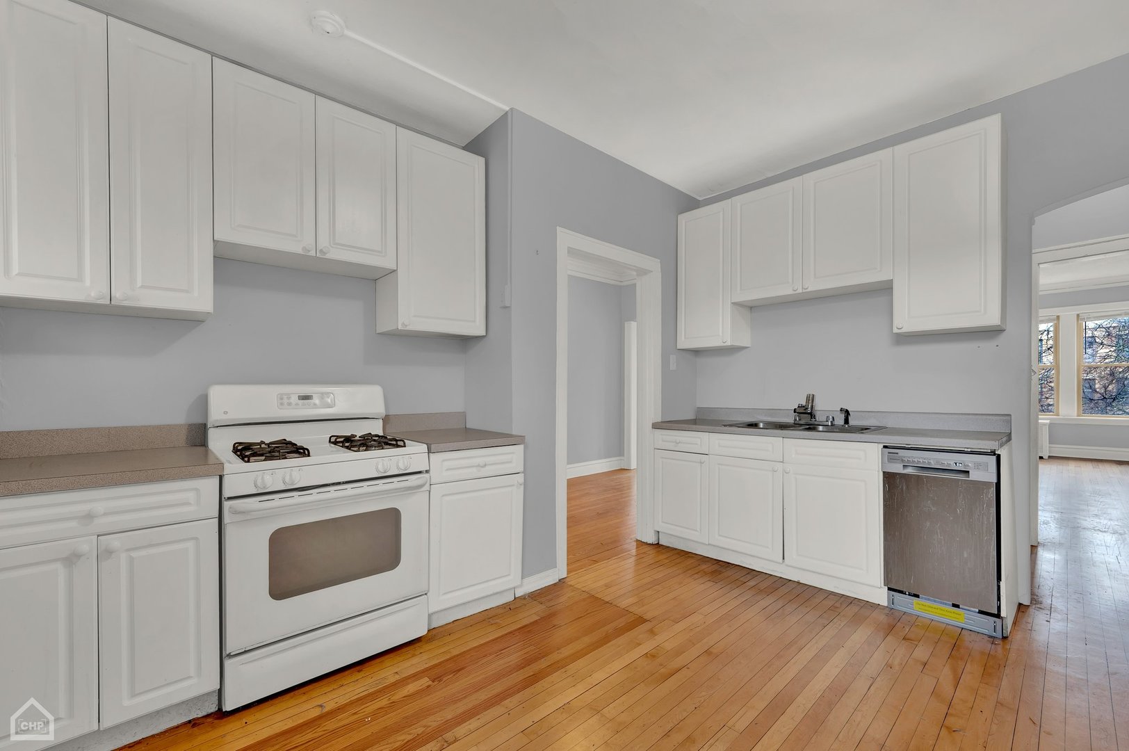 2155 N Spaulding Avenue Unit: 3