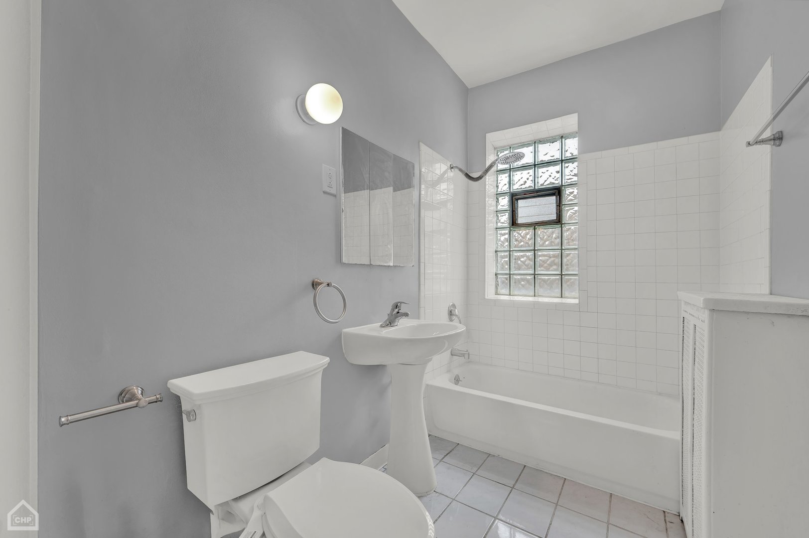 2155 N Spaulding Avenue Unit: 3