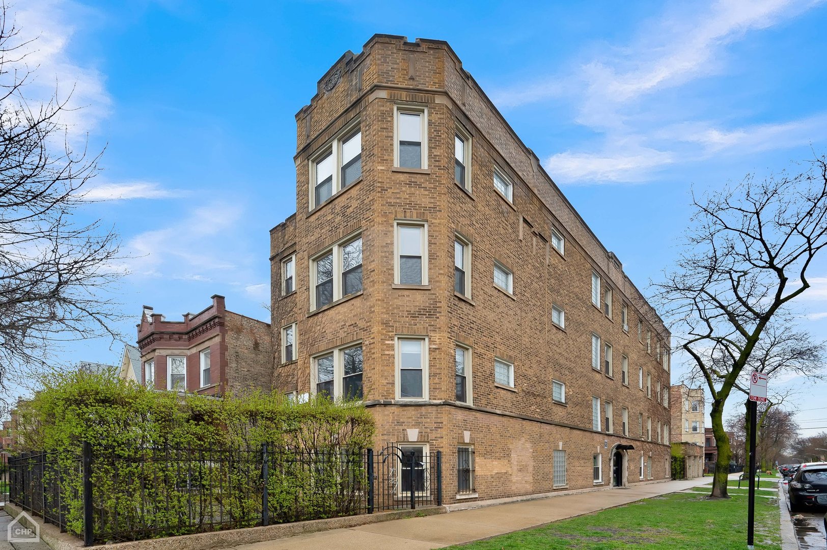 2155 N Spaulding Avenue Unit: 3