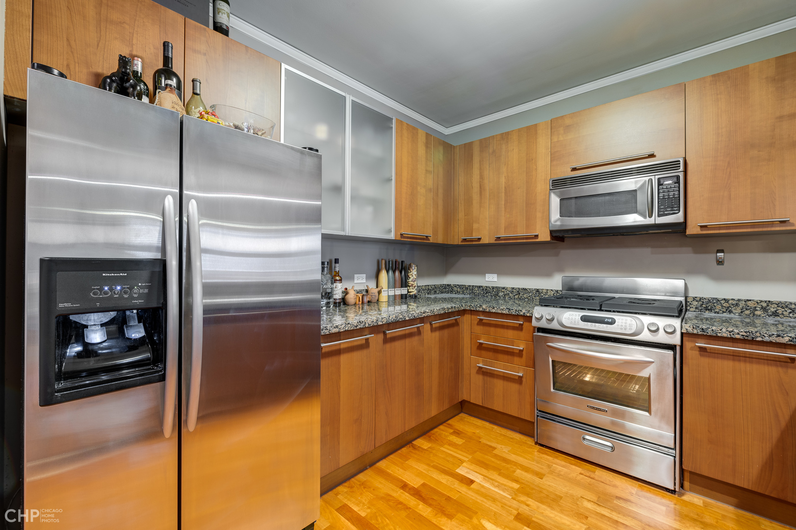 420 E WATERSIDE Drive Unit: 305