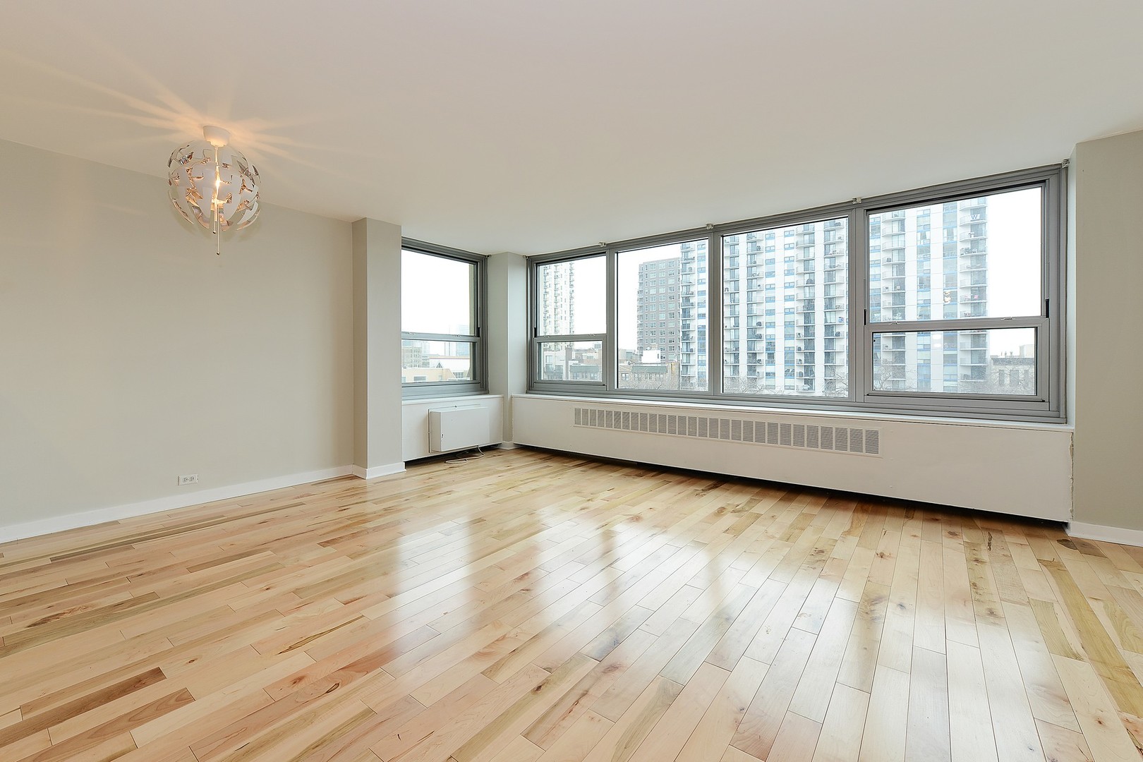 1255 N Sandburg Terrace Unit: 507