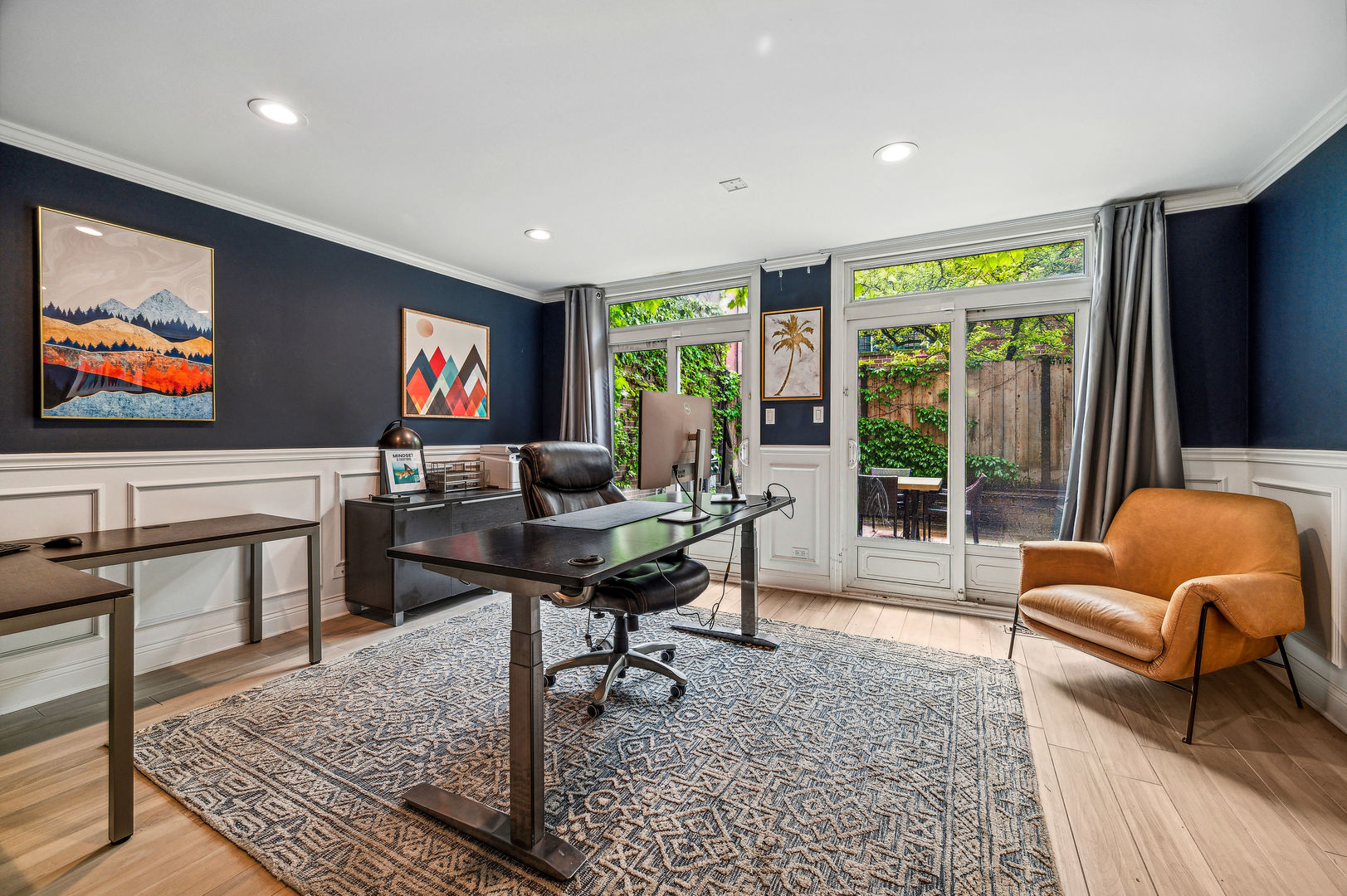 2706 N Southport Avenue Unit: B