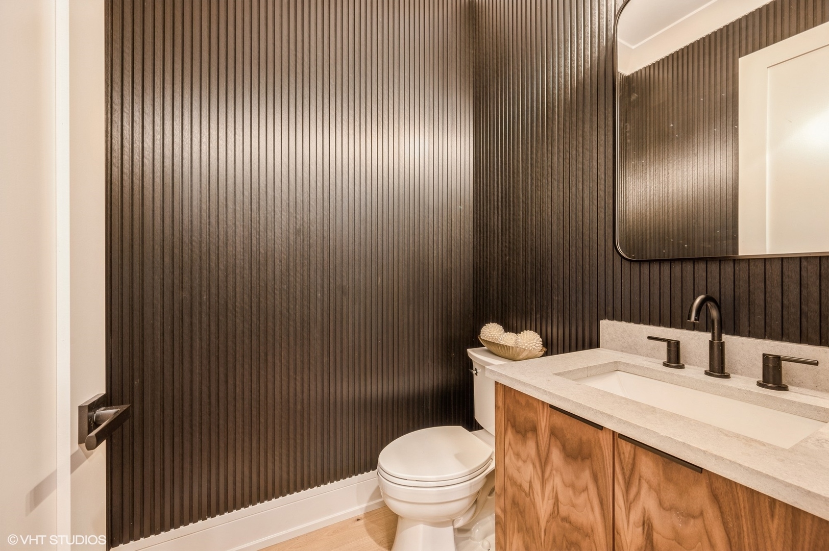 716 W Aldine Avenue Unit: 1