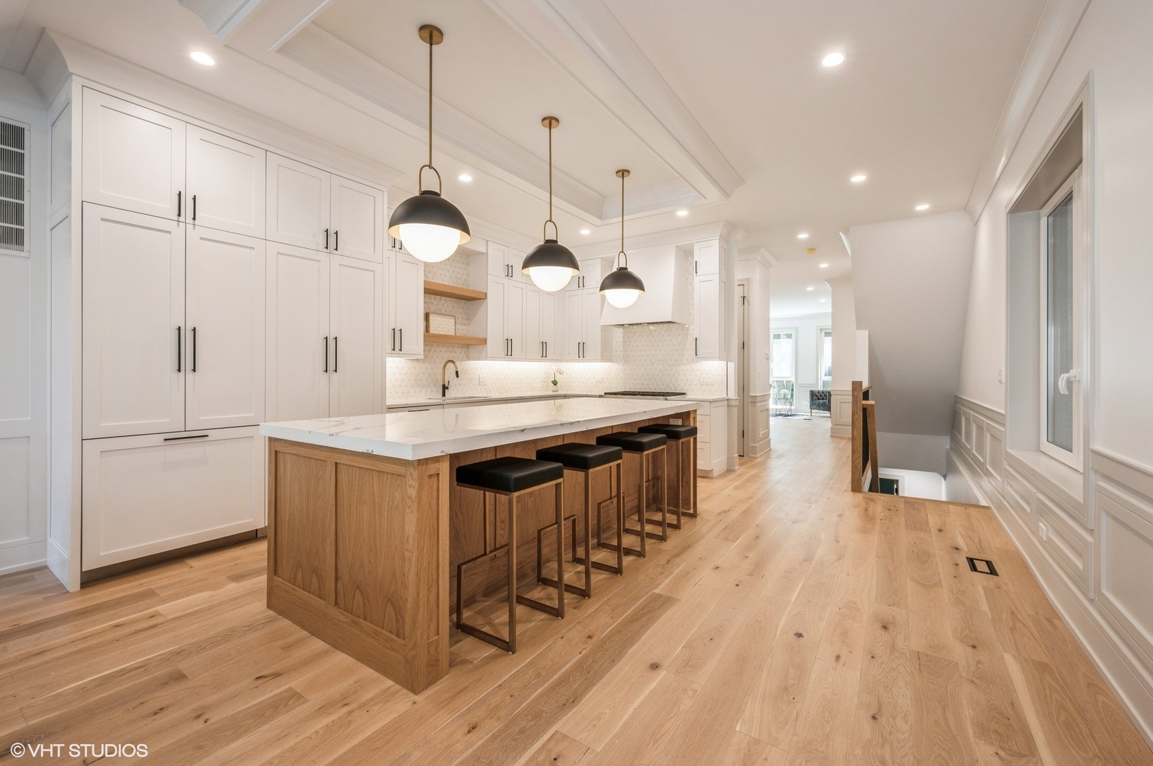 716 W Aldine Avenue Unit: 1