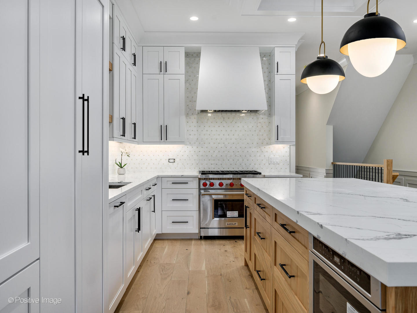 716 W Aldine Avenue Unit: 1