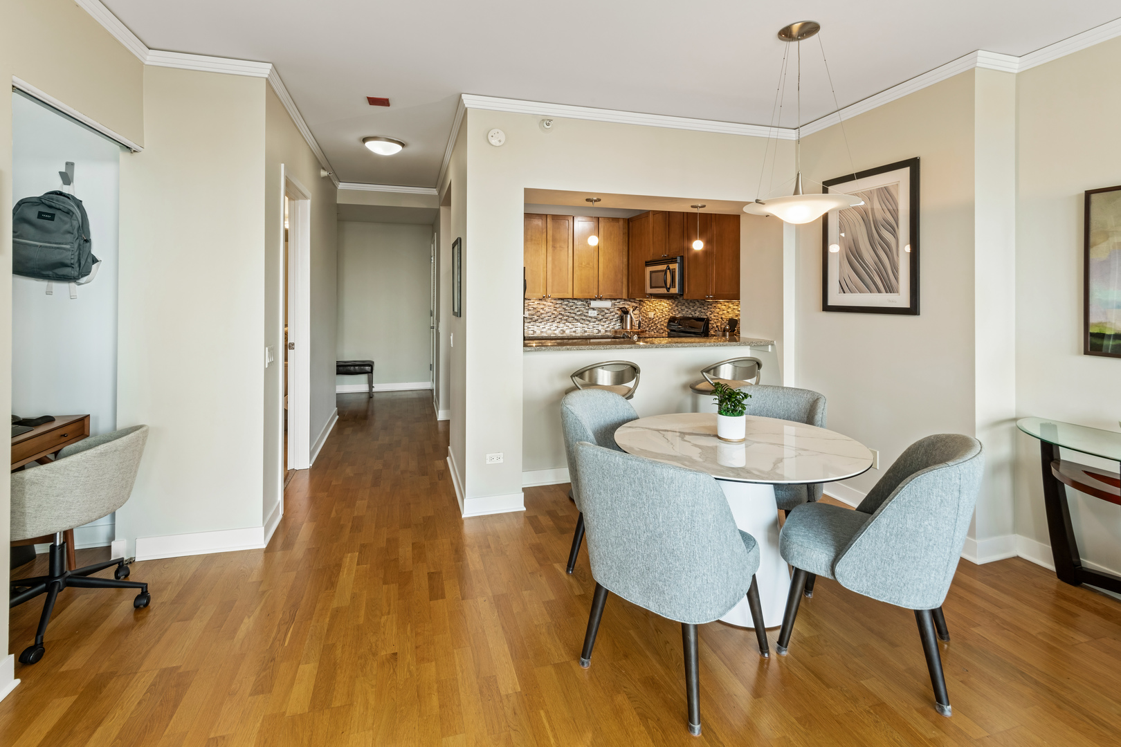 200 N JEFFERSON Street Unit: 1703