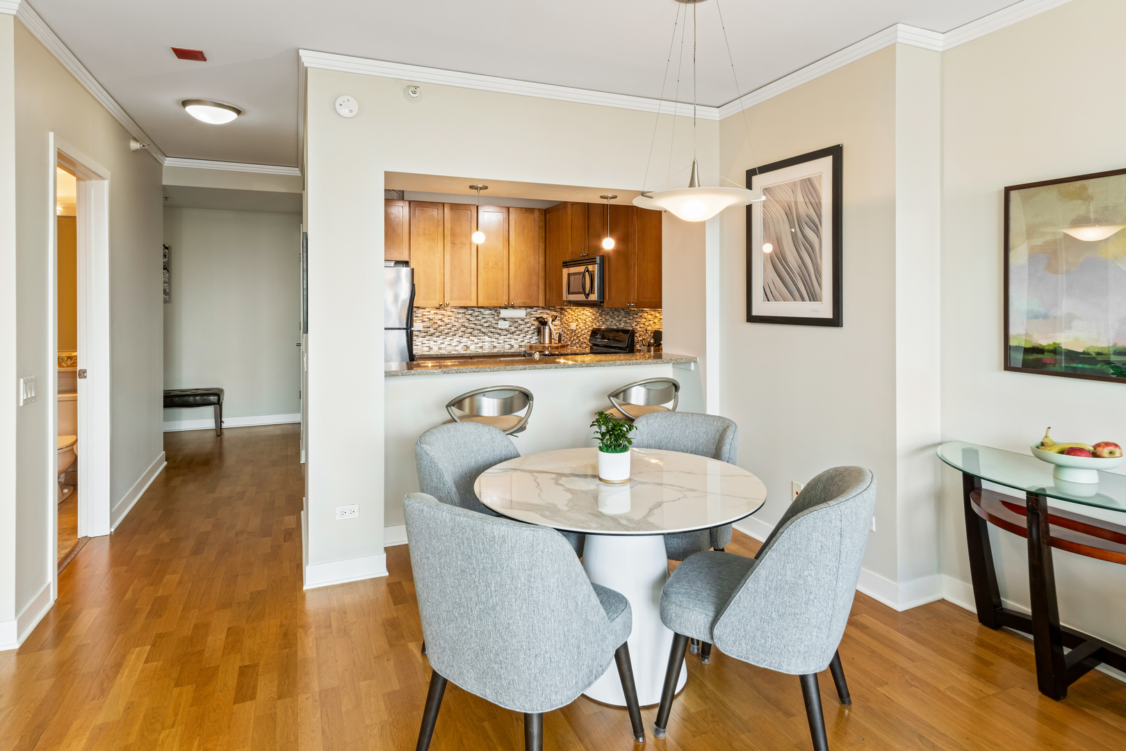 200 N JEFFERSON Street Unit: 1703