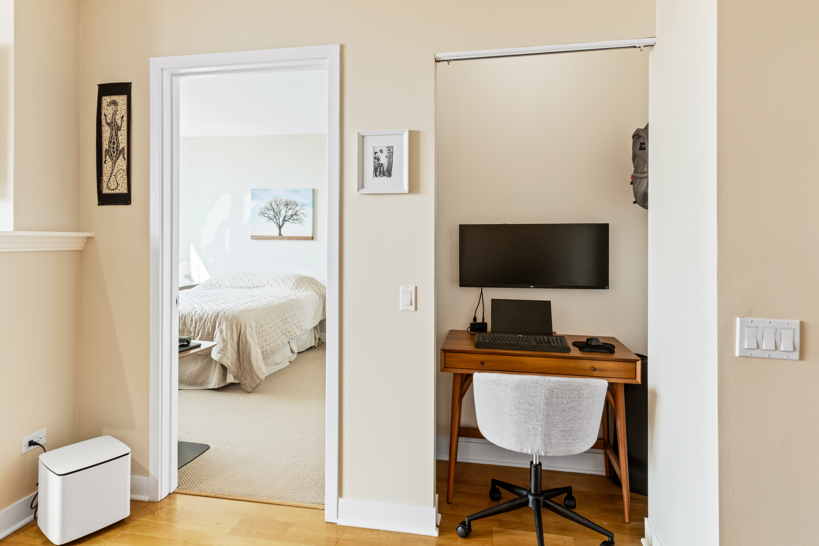 200 N JEFFERSON Street Unit: 1703