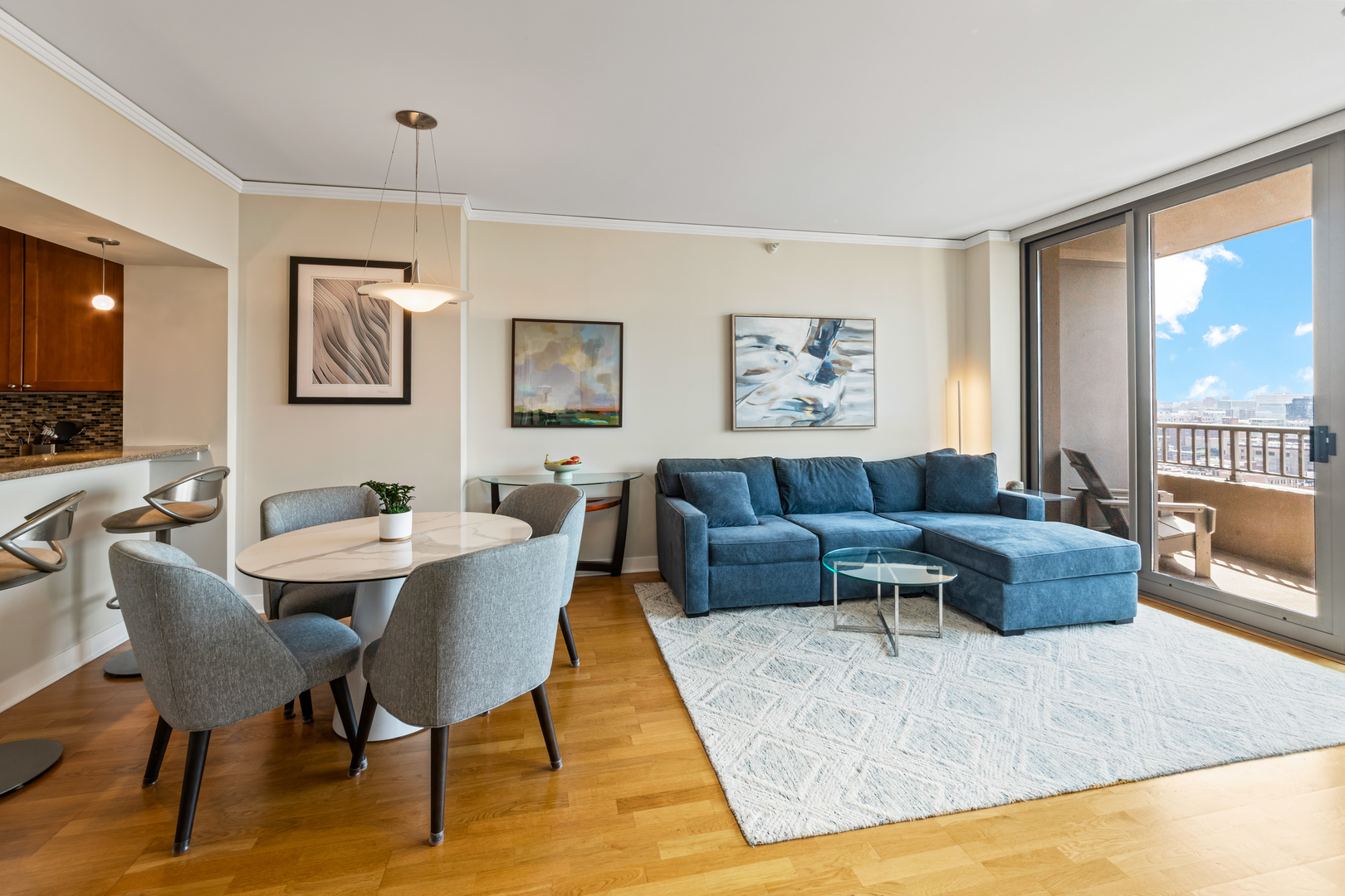 200 N JEFFERSON Street Unit: 1703
