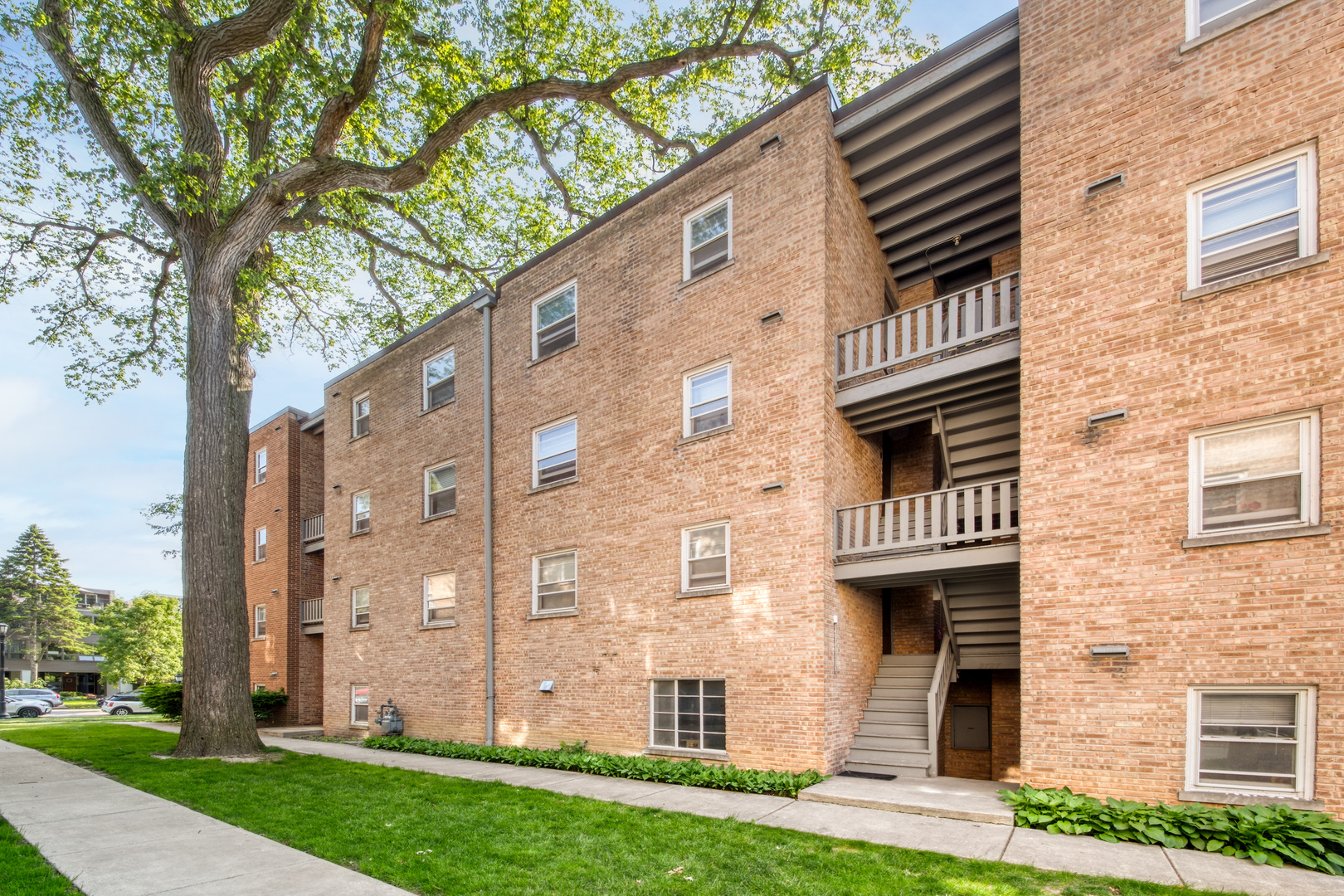 2725-27 Central Street