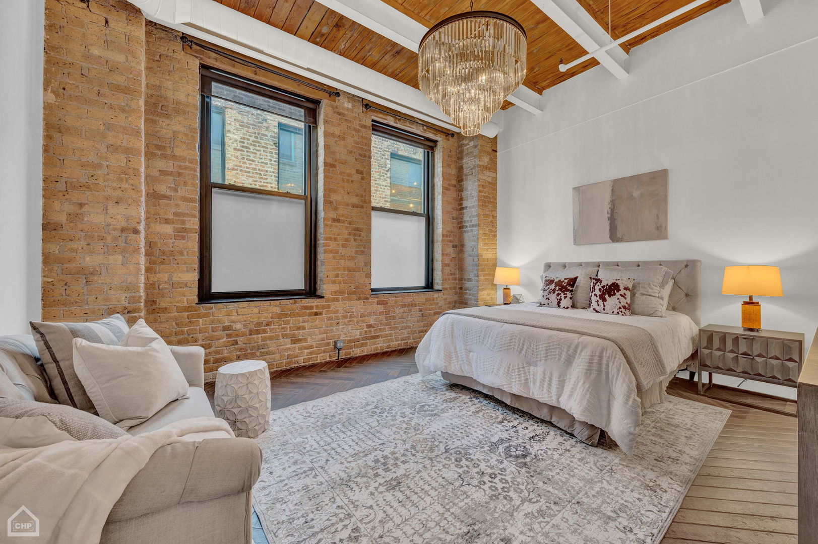 312 N May Street Unit: 5KL