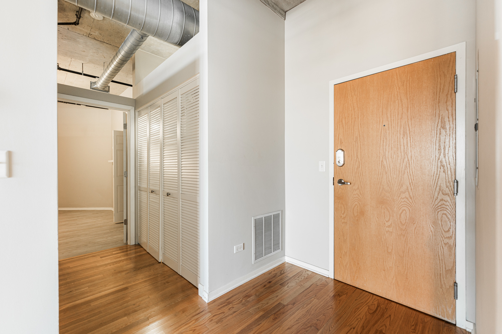 933 W Van Buren Street Unit: 721