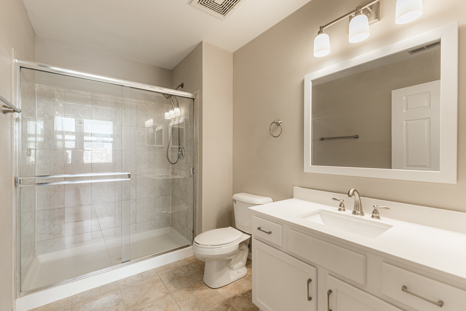 933 W Van Buren Street Unit: 721