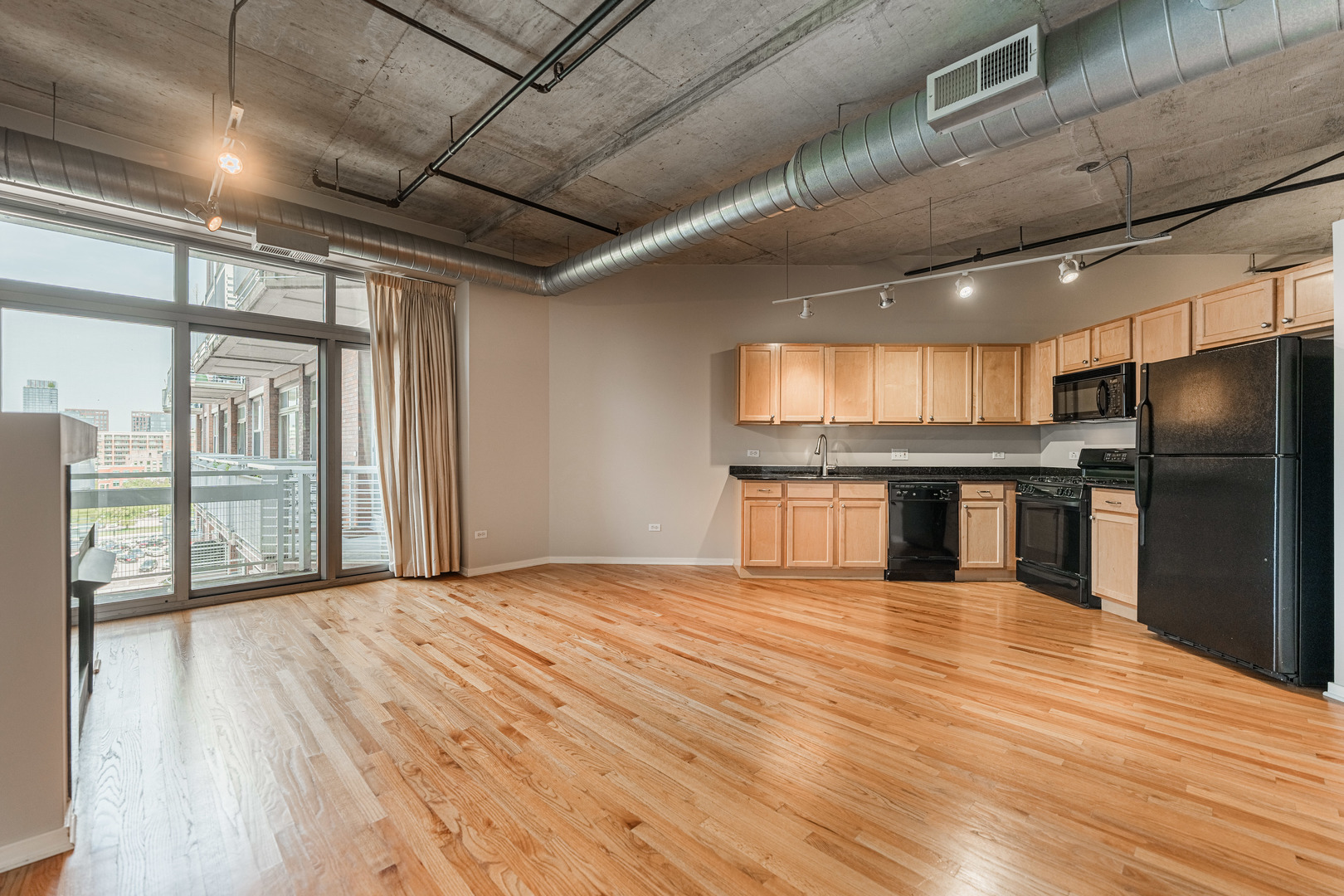 933 W Van Buren Street Unit: 721